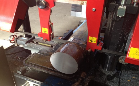 水城卧式带锯床加工时出现明显振荡如何排查？